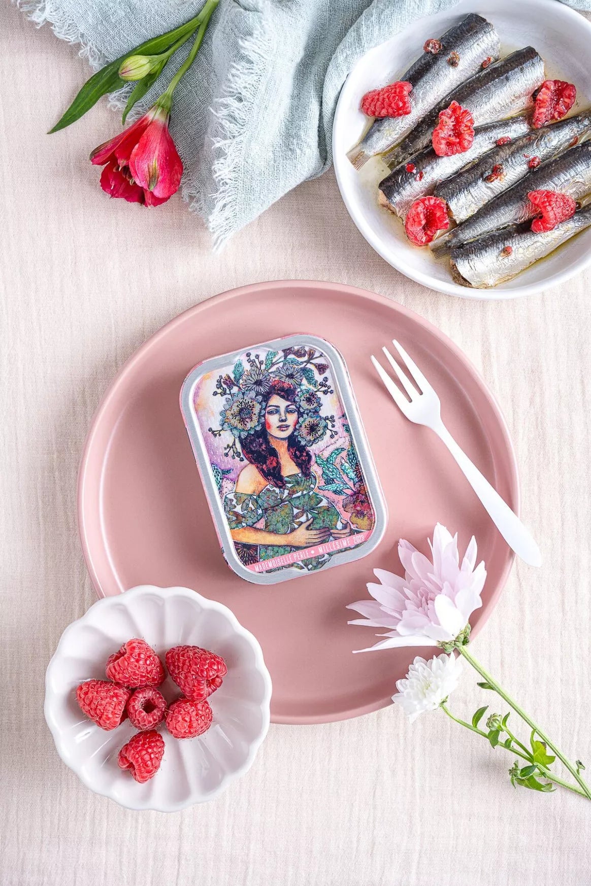 Vintage Sardines 2023 COSSAIS "Het blijde nieuws van Miss Perle"