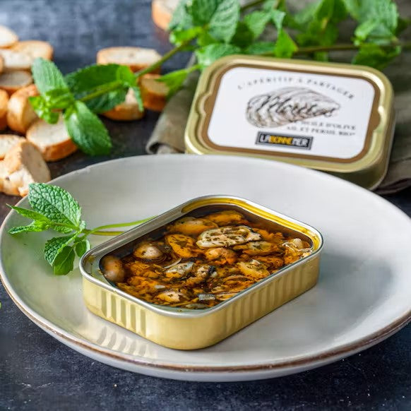 Mosselen in extra vergine olijfolie, knoflook en biologische peterselie