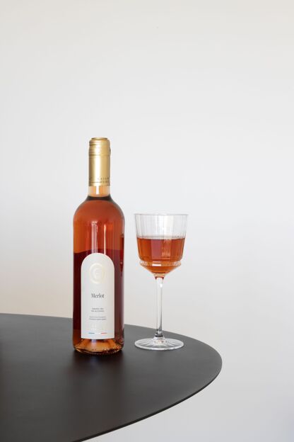 Organic & Alcohol-Free Cuvée • Merlot grape variety 750ml