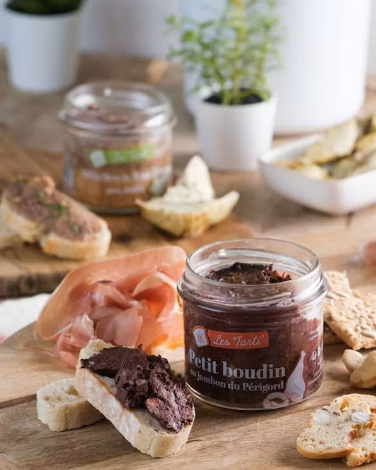 Tarti' Kleine pudding met ham uit de Périgord.