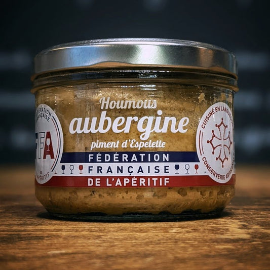 Eggplant hummus with Espelette pepper by Fédération Française de l'Apéritif available at Les Belles Saveurs.