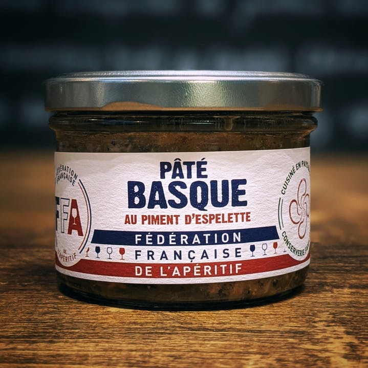BASQUE PÂTÉ WITH ESPELETTE PEPPER by Fédération Française de l'Apéritif available at Les Belles Saveurs.