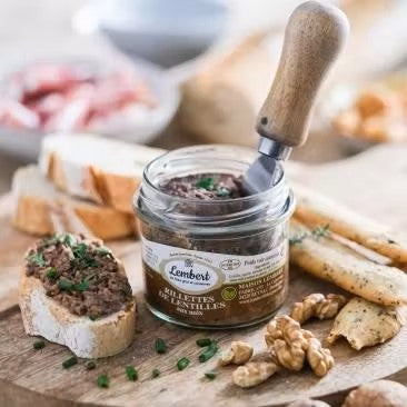 Rillettes van linzen en walnoten.